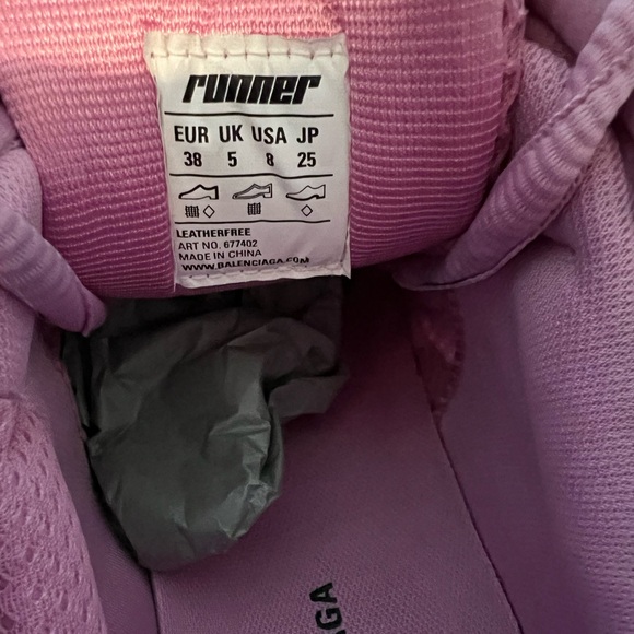 Balenciaga Runner Sneaker | pink | sz 38 (Wmns 8) | New with tags - Picture 6 of 12